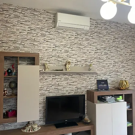 Two-bedroom Near The Sea - Il Lupo Affitta 公寓 *
